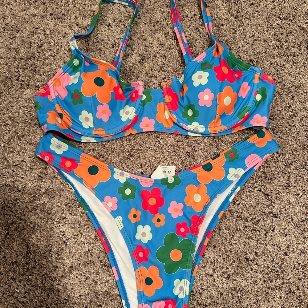 NEVER WORN SHEIN SWIMSUIT